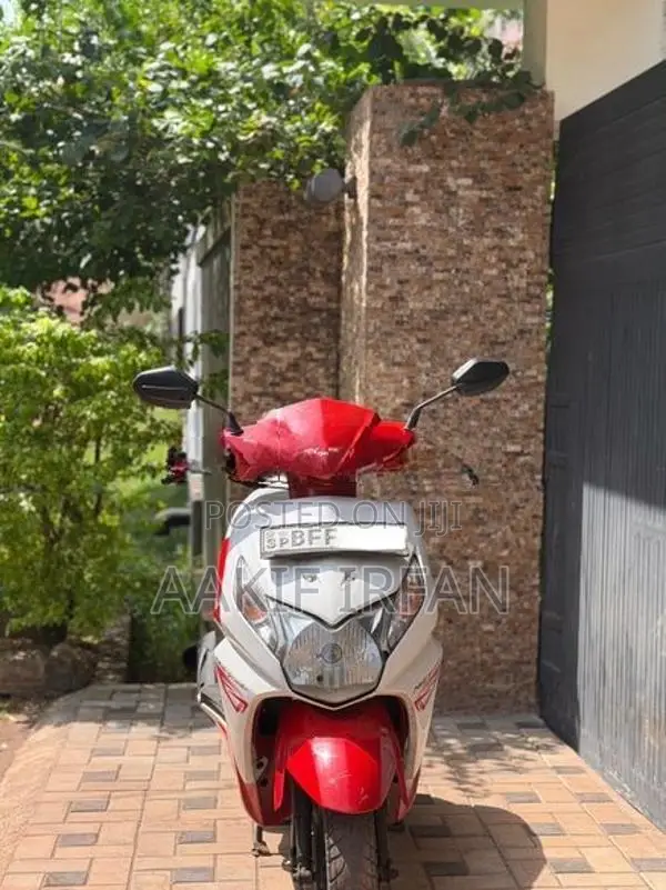 Honda Dio 2017