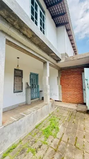 Luxury 5 Bedroom House for Rent in Millennium City, Athurugiriya