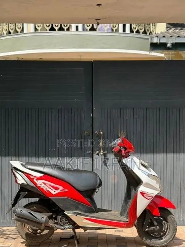 Honda Dio 2017