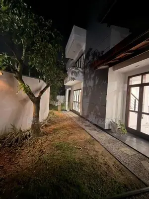 Three Storey Residence with Swimming Pool for Sale in Athurugiriya