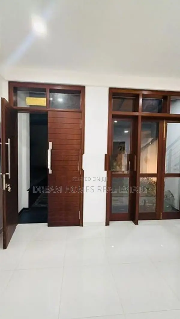 Three Storey Residence with Swimming Pool for Sale in Athurugiriya
