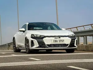 Audi e-tron GT 2024