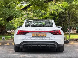 Audi e-tron GT 2024
