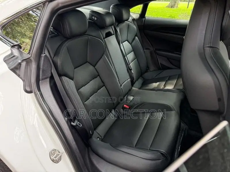 Audi e-tron GT 2024