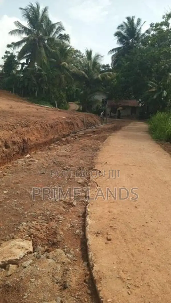 Land for Sale in Aluthwala