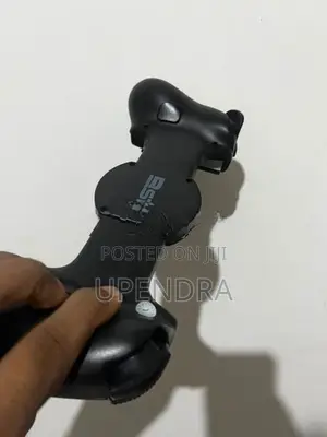 DSP-D11 Ergonomic Wireless Mobile/TAB Gaming Controller