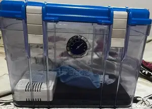 Small Clear Dry Box
