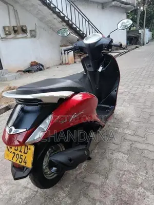 Yamaha Facino 2019