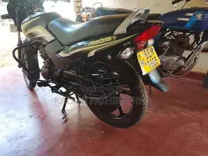 TVS Metro 2017