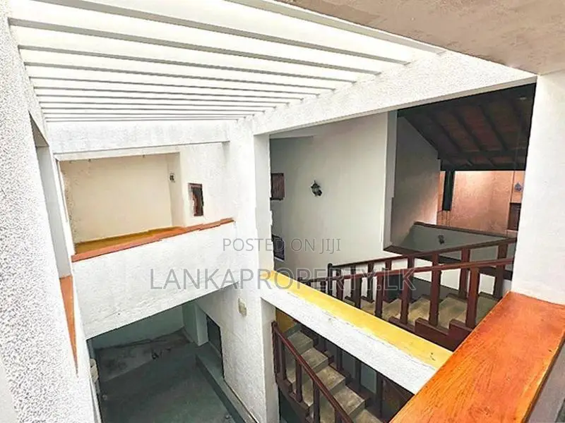 House for Sale in Olympus, Millennium City, Athurugiriya.