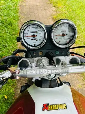Honda CB Hornet 1998