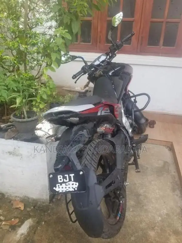 Bajaj Pulsar N125 2025