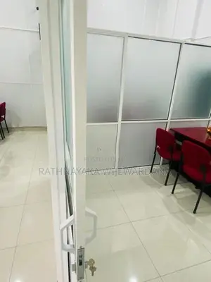 Aluminum Office Partitions Setup