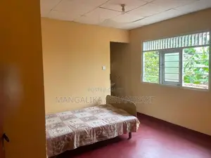 Upstairs for Rent Breandiyawatta