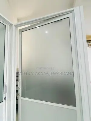 Aluminum Office Partitions Setup