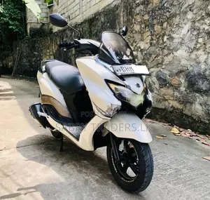 Suzuki Burgman 125 2019