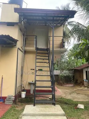 Upstairs for Rent Breandiyawatta