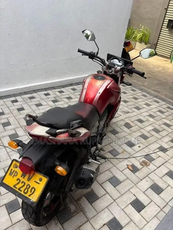Yamaha FZS V1 2011