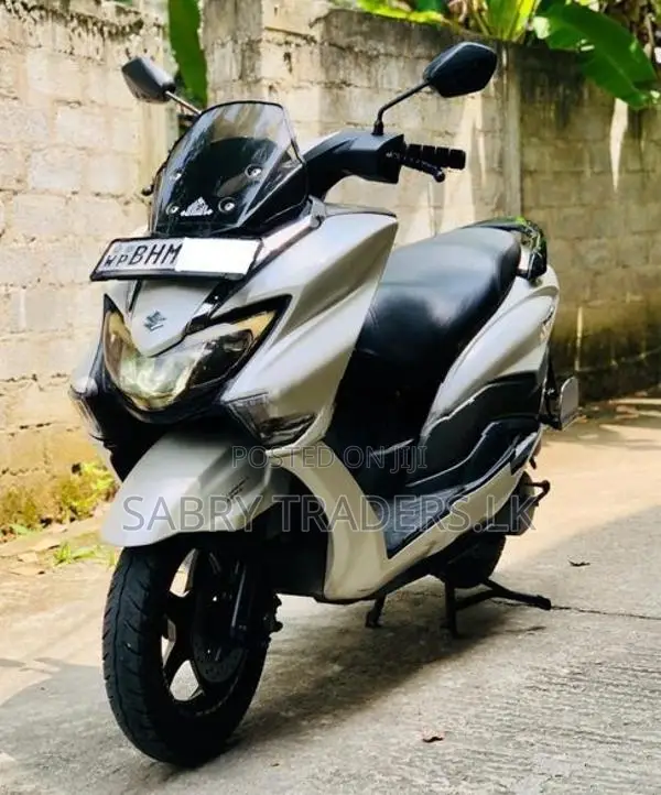 Suzuki Burgman 125 2019