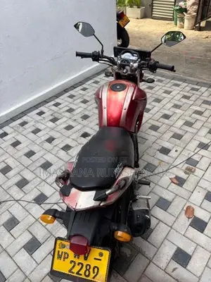 Yamaha FZS V1 2011