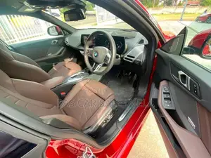BMW 220i 2025
