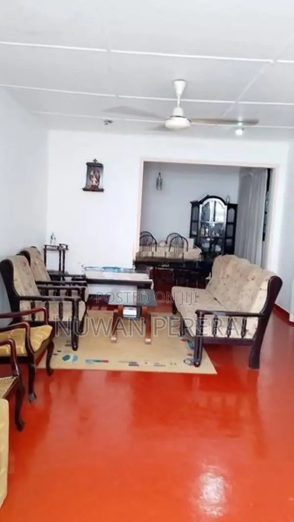 පිලියන්දල බටකැත්තර New city හි නිවසක් විකිණීමට .
