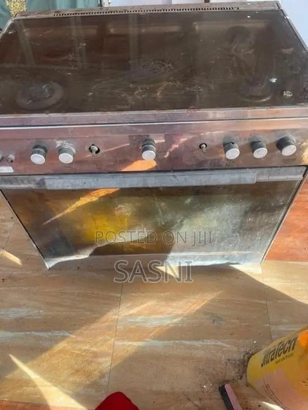 Gas Stove with Oven