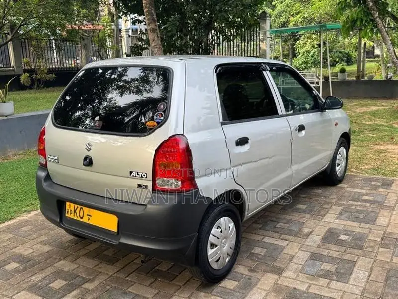 Suzuki Alto 2011