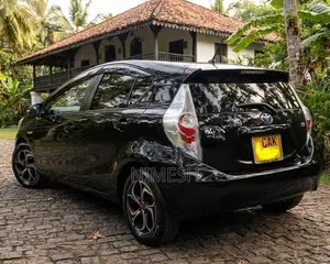 Toyota Aqua S Grade 2014
