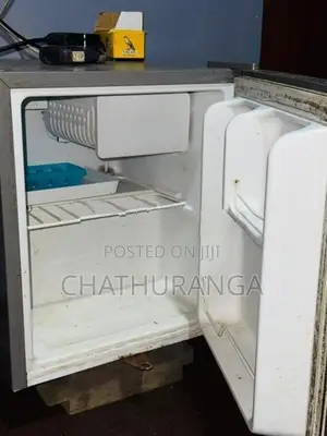 Hisense Mini Fridge