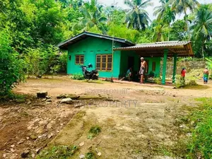 (YS-1009) Valuable Land With Single House Sale in Athurugiriya