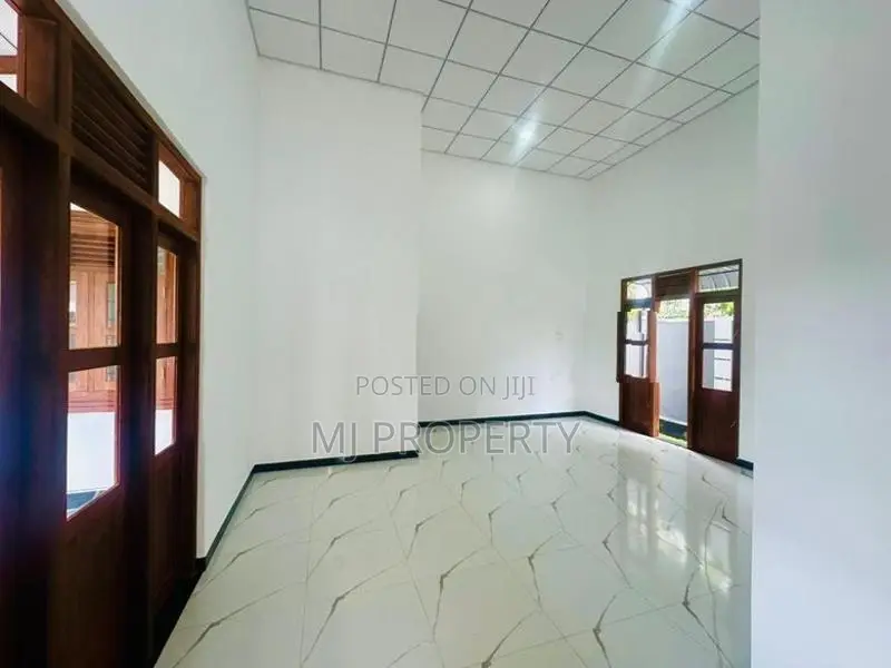 (YS -1012) Valuable Brand New Single Storey House Sale in Homagama