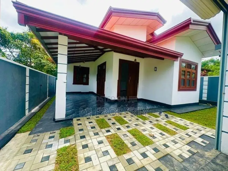 (YS -1012) Valuable Brand New Single Storey House Sale in Homagama