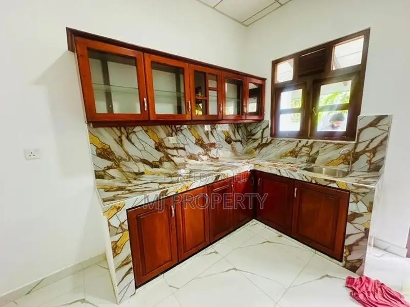 (YS -1012) Valuable Brand New Single Storey House Sale in Homagama