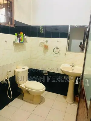 Rathmalana Erbert lane ground floor complete house for sale .