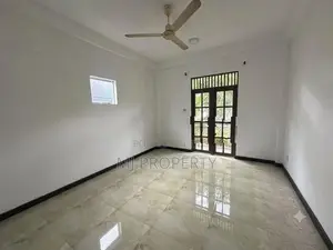 ( YR-1107) Valuable Upper Floor House Rent in Nugegoda Delkanda