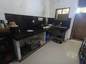 Rathmalana Erbert lane ground floor complete house for sale .