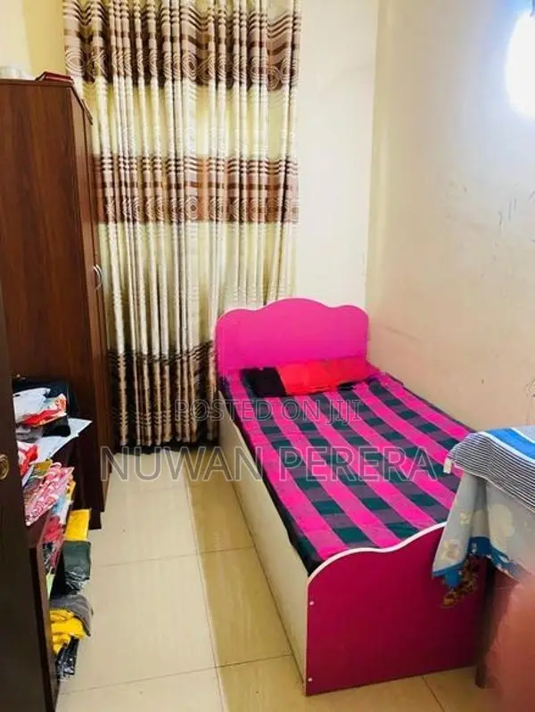 Rathmalana Erbert lane ground floor complete house for sale .