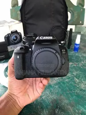Canon EOS 700D With Box