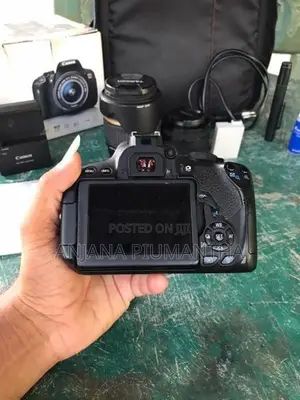 Canon EOS 700D With Box