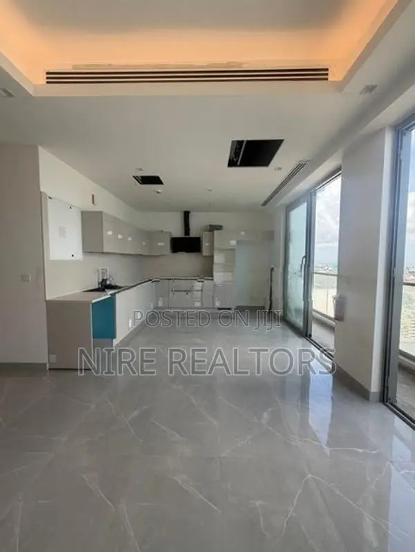 High-Floor 1BR Apartment with Unobstructed City Views – 606 The Addres
