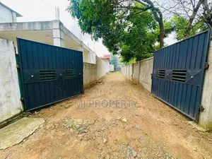( YC-1070 ) Valuable Commercial Warehouse Building Sale in Homagama