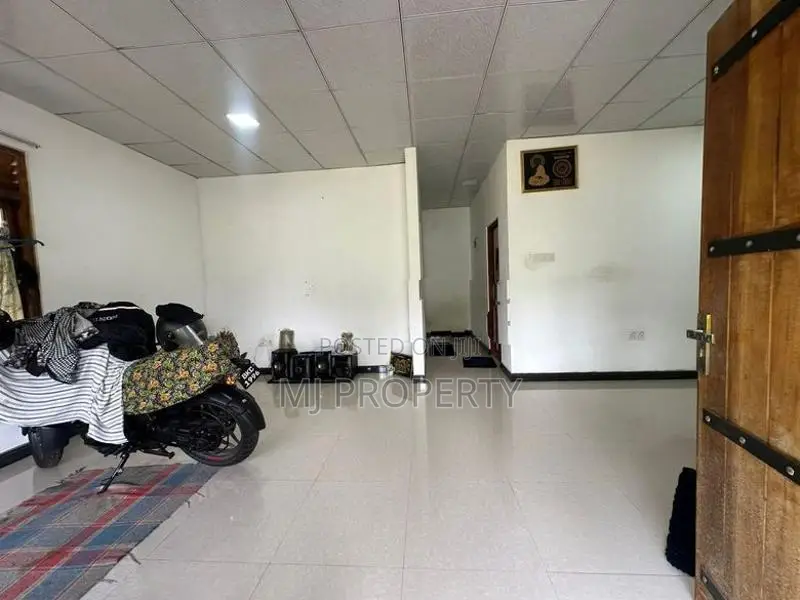 ( YS-1036)Valuable Single Storey House Sale in Homagama Naduhena