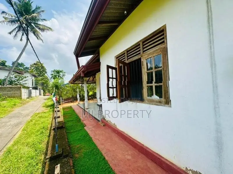 ( YS-1036)Valuable Single Storey House Sale in Homagama Naduhena
