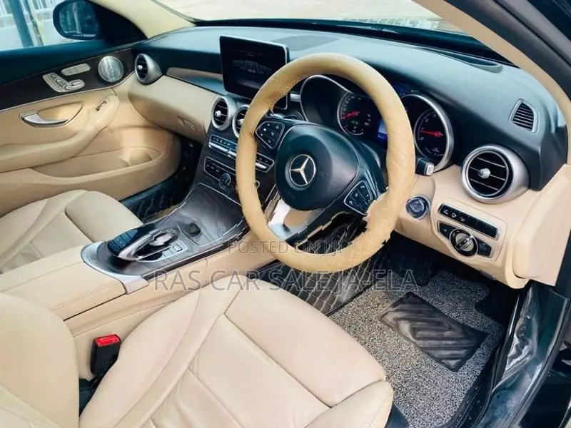 Mercedes Benz C350 2016