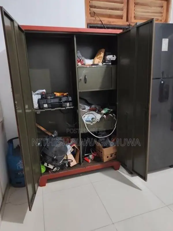 Damro Aluminium Almirah Cupboard