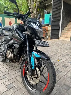 Bajaj Pulsar NS160 2016
