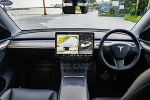 Tesla Model Y LONG RANGE FULL SPEC 2025
