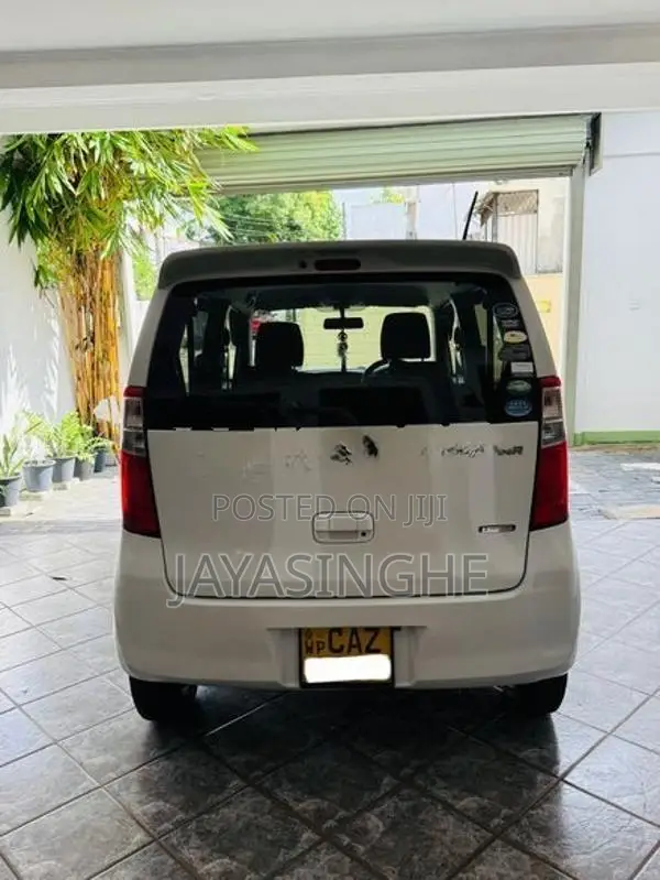 Suzuki Wagon R FX white color 2016