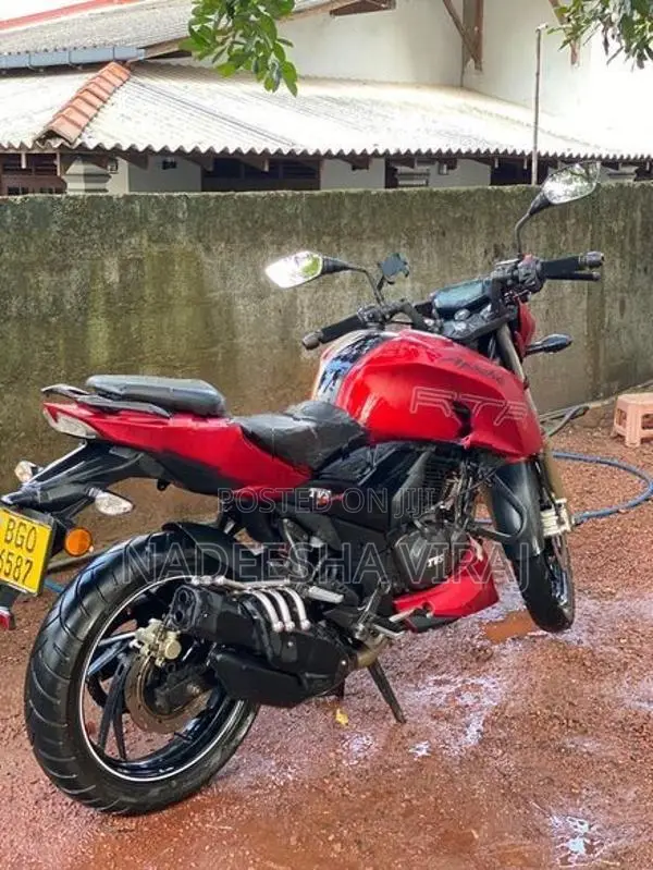 TVS Apache RTR 200 2018